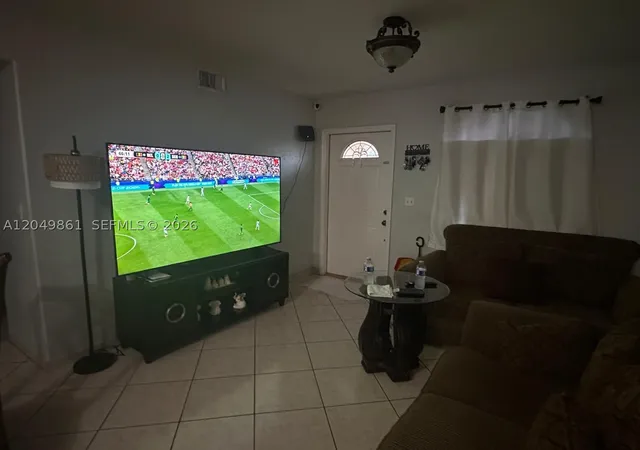 Listing Photo 5 - Condo for sale in building located at 11053 W Okeechobee Rd, Hialeah Gardens, FL 33018 - Unit #102