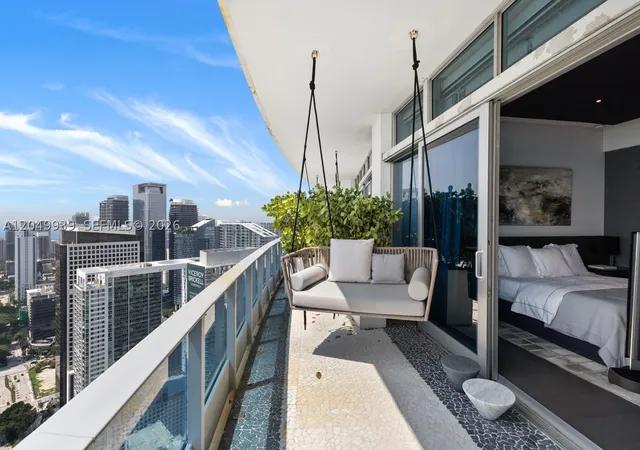 Photo 3 of Condo for sale at 200 Biscayne Boulevard Way #PH-5404, Miami, FL 33131 | MLS# A12049939 | Listing updated on 2026-08-30