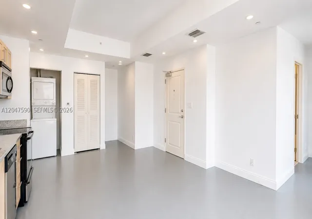Photo 3 of Condo for sale at 111 E Flagler St #810, Miami, FL 33131 | MLS# A12047590 | Listing updated on 2026-09-10