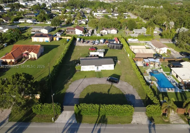 Photo 2 of Single family home for sale at 32305 Sw 202nd Ave, Homestead, FL 33030 | MLS# A12046152 | Listing updated on 2026-10-02