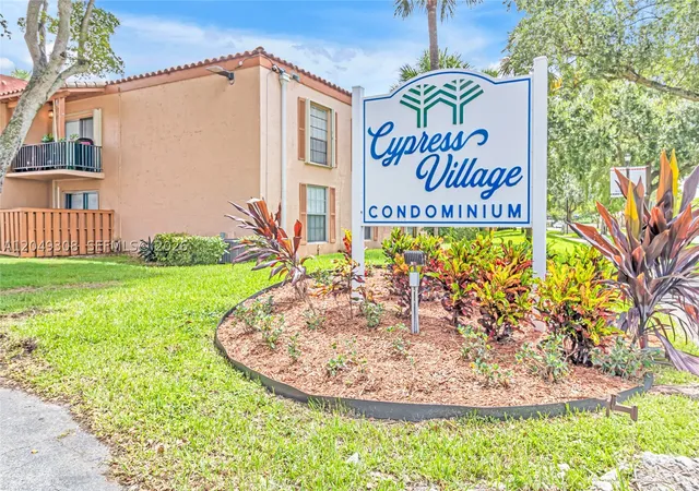 Photo 1 of Condo for sale at 7201 Miami Lakes Dr #B14, Miami Lakes, FL 33014 | MLS# A12049308 | Listing updated on 2026-09-04