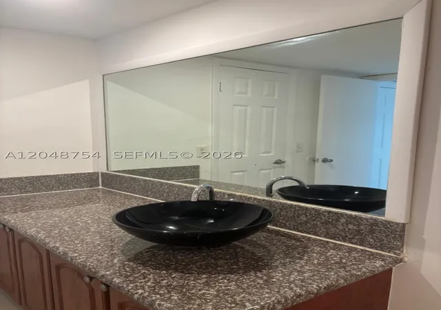Listing Photo 4 - Condo for sale in building located at 7110 Nw 179Th St, Miami, FL 33015 - Unit #211