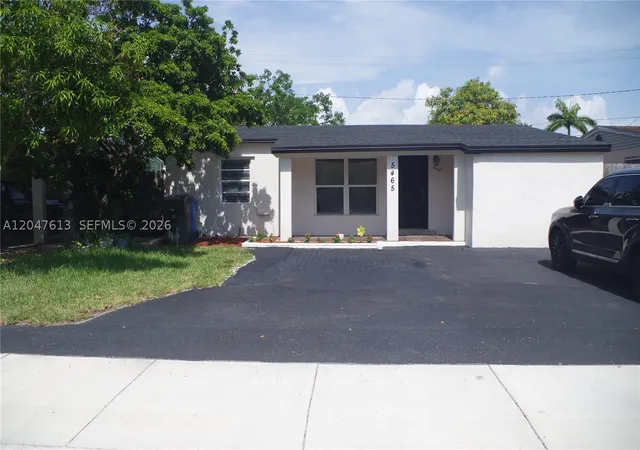 Photo 3 of Single family home for sale at 5465 N Andrews Ave, Fort Lauderdale, FL 33309 | MLS# A12047613 | Listing updated on 2026-09-18