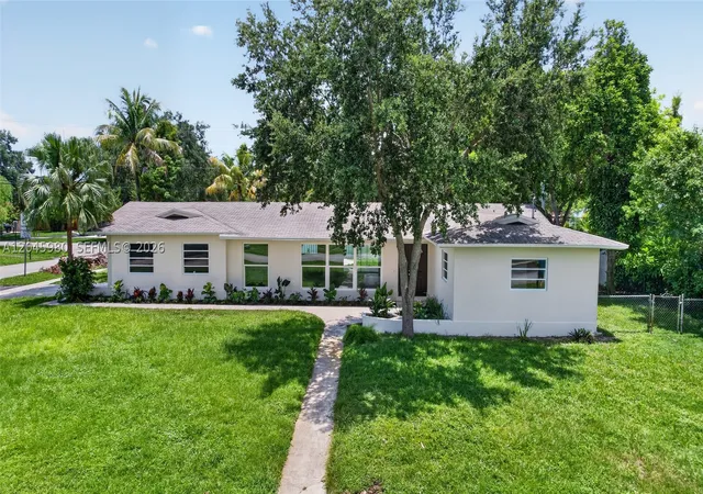 Photo 1 of Single family home for sale at 7040 Nw 8th Ct, Plantation, FL 33317 | MLS# A12045980 | Listing updated on 2026-09-06