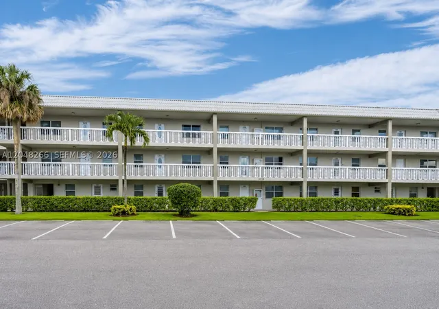 Photo 3 of Condo for sale at 9856 Marina Blvd #1329, Boca Raton, FL 33428 | MLS# A12048266 | Listing updated on 2026-09-23