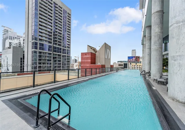 Photo 3 of Condo for sale at 398 Ne 5Th St #4719, Miami, FL 33132 | MLS# A12049798 | Listing updated on 2026-09-10