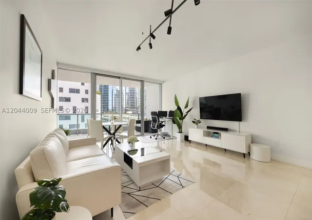 Photo 2 of Condo for sale at 1331 Brickell Bay Dr #904, Miami, FL 33131 | MLS# A12044009 | Listing updated on 2026-09-10