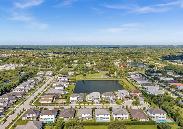 Photo 23 of Single family home for sale at 5736 Sw 104Th Ter, Cooper City, FL 33328 | MLS# A12050389 | Listing updated on 2026-10-05