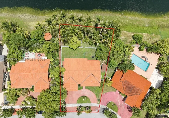 Photo 42 of Sale Pending at 4531 Sw 146Th Ct, Miami, FL 33175 | MLS# A12050501 | Listing updated on 2026-10-06