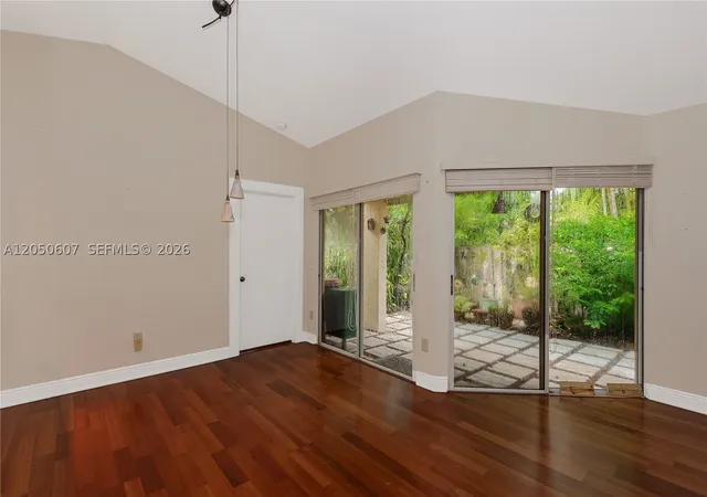 Photo 4 of Single family home for sale at 9852 Nw 9Th Ct, Plantation, FL 33324 | MLS# A12050607 | Listing updated on 2026-10-03