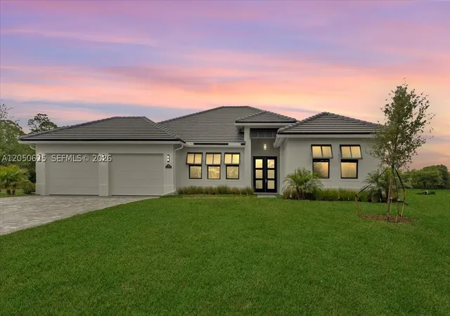 Photo 2 of Single family home for sale at 520 Caroline Dr, Vero Beach, FL 32968 | MLS# A12050625 | Listing updated on 2026-10-04
