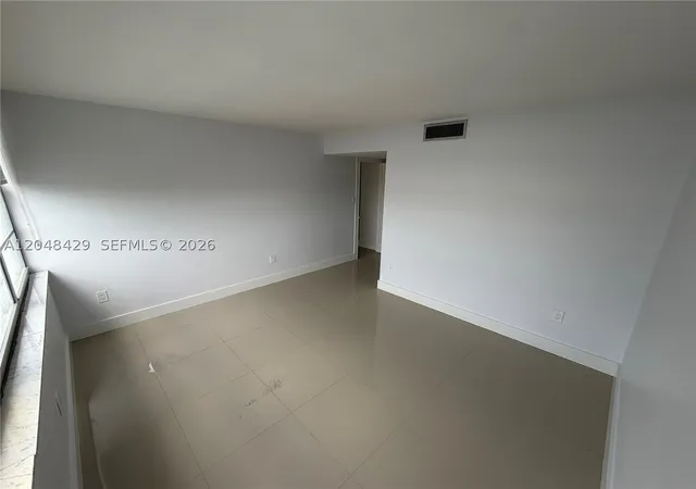 Photo 3 of Condo for sale at 18011 Biscayne Blvd #1802, Aventura, FL 33160 | MLS# A12048429 | Listing updated on 2026-09-04