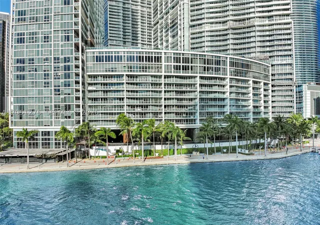 Photo 2 of Condo for sale at 475 Brickell Ave #3111, Miami, FL 33131 | MLS# A12051275 | Listing updated on 2026-09-10