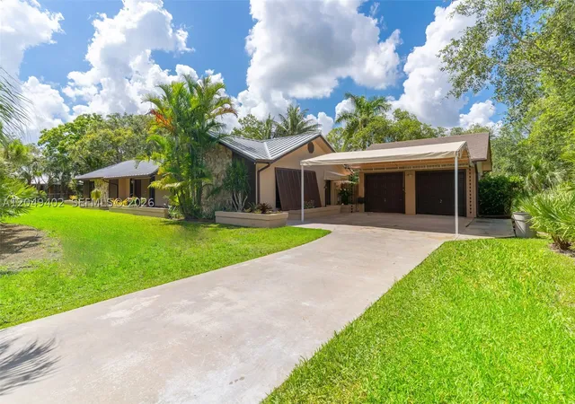 Photo 3 of Single family home for sale at 19120 Sw 270th St, Homestead, FL 33031 | MLS# A12049402 | Listing updated on 2026-08-26