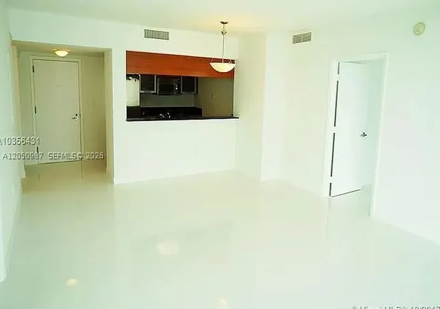 Photo 2 of Condo for sale at 1800 N Bayshore Dr #3014, Miami, FL 33132 | MLS# A12050987 | Listing updated on 2026-09-02