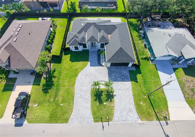 Photo 3 of Sale Pending at 129 Sw 34th Ave, Cape Coral, FL 33991 | MLS# A12051330 | Listing updated on 2026-08-31