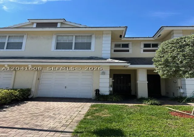 Photo 3 of Townhouse for sale at 3011 Nw 30th Ave #3011, Oakland Park, FL 33311 | MLS# A12041608 | Listing updated on 2026-08-29