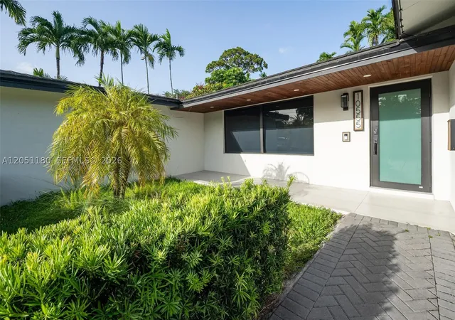 Photo 2 of Sale Pending at 10555 Ne 2nd Ave, Miami Shores, FL 33138 | MLS# A12051180 | Listing updated on 2026-08-28