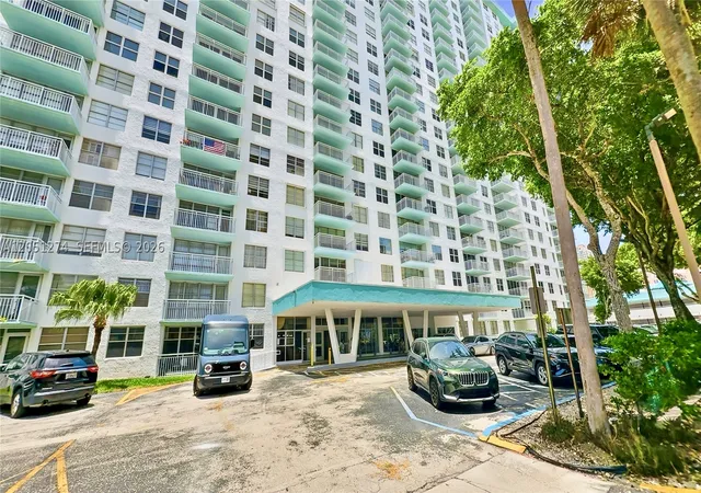 Photo 1 of Sale Pending at 301 174th St #1907, Sunny Isles Beach, FL 33160 | MLS# A12051274 | Listing updated on 2026-10-05