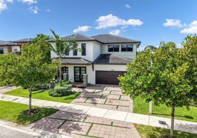 Photo 2 of Single family home for sale at 8900 Nw 161st Ter, Miami Lakes, FL 33018 | MLS# A12051303 | Listing updated on 2026-09-05