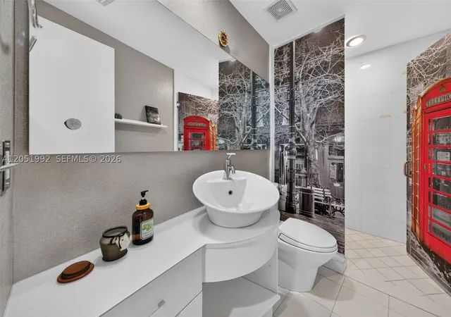 Photo 2 of Condo for sale at 2950 Ne 188th St #406, Aventura, FL 33180 | MLS# A12051992 | Listing updated on 2026-08-30