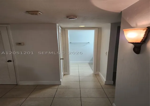 Listing Photo 4 - Condo for sale in building located at 7410 Sw 82Nd St, Miami, FL 33143 - Unit #K110