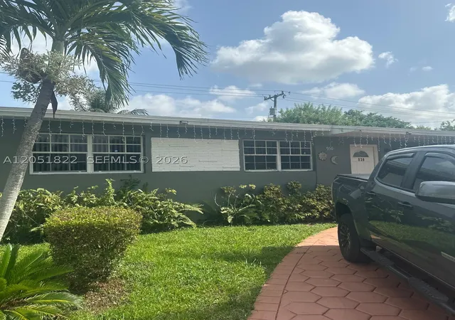 930 NW 180th Ter