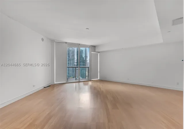 Photo 3 of Condo for sale at 475 Brickell Ave #2508, Miami, FL 33131 | MLS# A12044665 | Listing updated on 2026-09-10