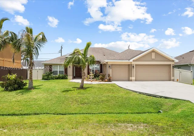 Photo 2 of Sale Pending at 4900 Nw Ironton Ave, Port St Lucie, FL 34983 | MLS# A12051210 | Listing updated on 2026-09-14