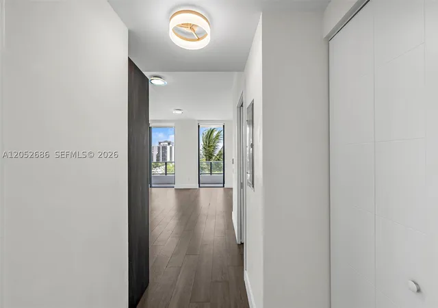 Photo 2 of Condo for sale at 2960 Ne 207Th St #811, Miami, FL 33180 | MLS# A12052686 | Listing updated on 2026-08-31