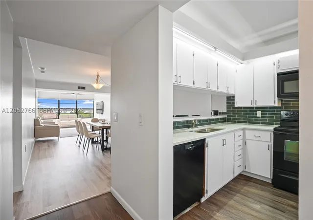 Photo 3 of Sale Pending at 3516 Whitehall Dr #301, West Palm Beach, FL 33401 | MLS# A12052766 | Listing updated on 2026-09-10