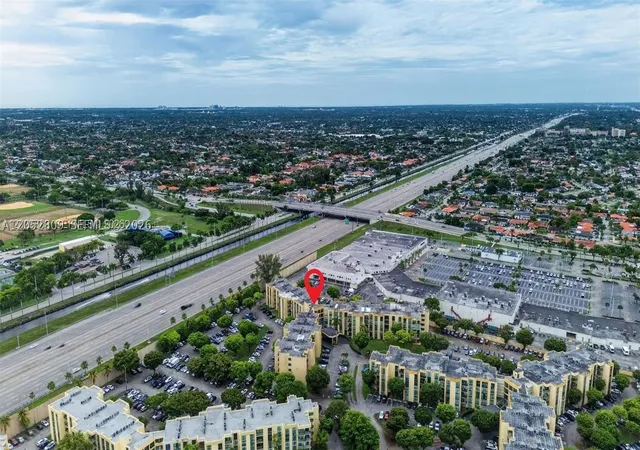 Listing Photo 2 - Condo for sale in International Park Condo 2 located at 11790 Sw 18Th St, Miami, FL 33175 - Unit #519-3
