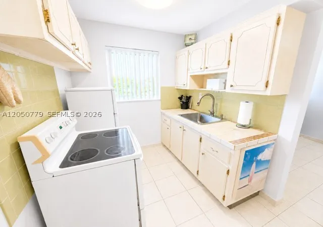 Condo for sale at 2145 Pierce St #416, Hollywood, FL 33020 | MLS# A12050779 | Listing updated on 2026-09-15