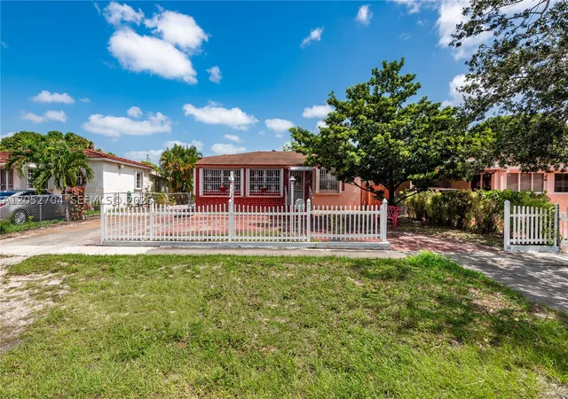 Photo 1 of Single family home for sale at 225 E 43rd St, Hialeah, FL 33013 | MLS# A12052704 | Listing updated on 2026-09-24