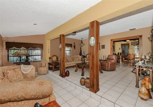 Photo 3 of Single family home for sale at 225 E 43rd St, Hialeah, FL 33013 | MLS# A12052704 | Listing updated on 2026-09-24