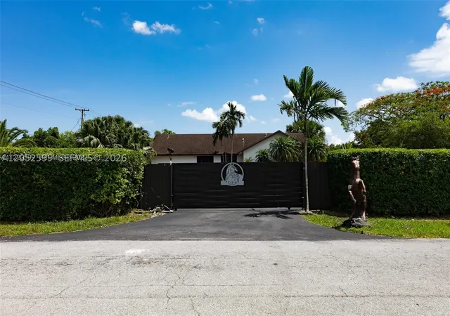 Photo 2 of Single family home for sale at 21290 Sw 234th St, Homestead, FL 33031 | MLS# A12052599 | Listing updated on 2026-09-19