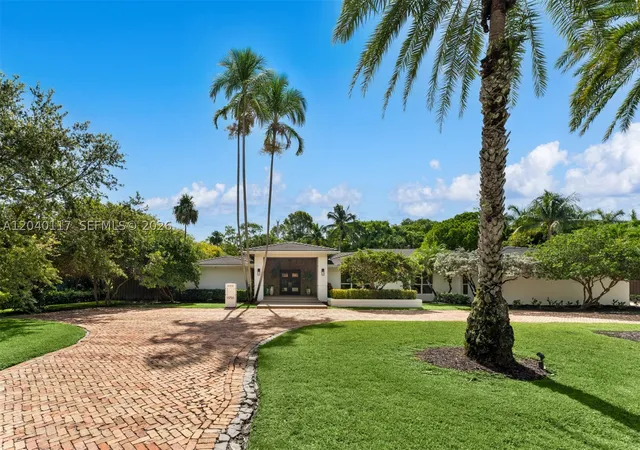Photo 1 of Single family home for sale at 11721 Jacaranda Pl, Coral Gables, FL 33156 | MLS# A12040117 | Listing updated on 2026-09-13
