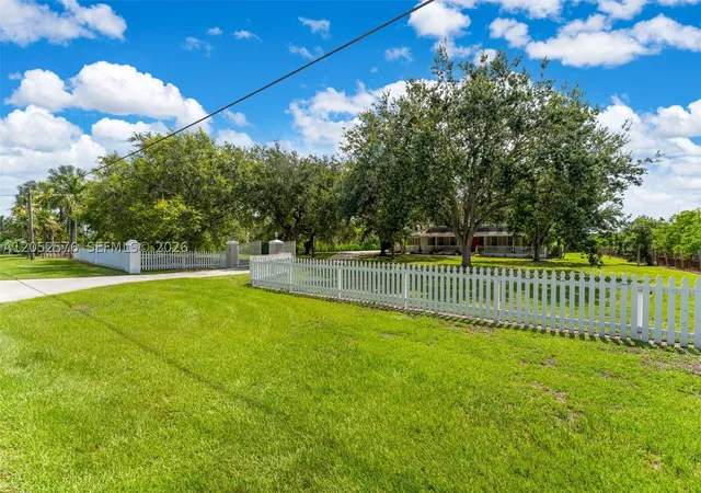 Photo 1 of Single family home for sale at 24545 Sw 192nd Ave, Homestead, FL 33031 | MLS# A12052576 | Listing updated on 2026-09-15