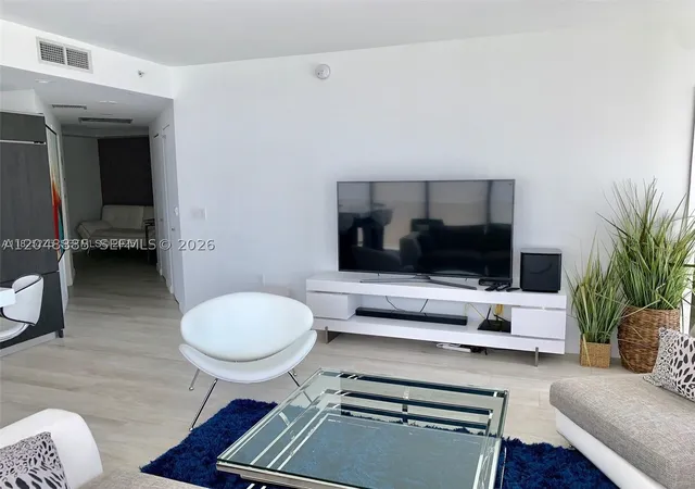 Photo 3 of Condo for sale at 55 Sw 9th St #2706, Miami, FL 33130 | MLS# A12048885 | Listing updated on 2026-10-06