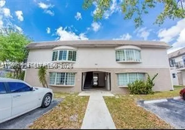 Photo 2 of Condo for sale at 5333 Nw 18th St #3A, Lauderhill, FL 33313 | MLS# A12052994 | Listing updated on 2026-09-09