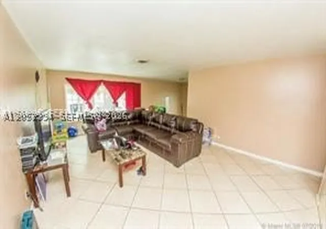 Photo 3 of Condo for sale at 5333 Nw 18th St #3A, Lauderhill, FL 33313 | MLS# A12052994 | Listing updated on 2026-09-09