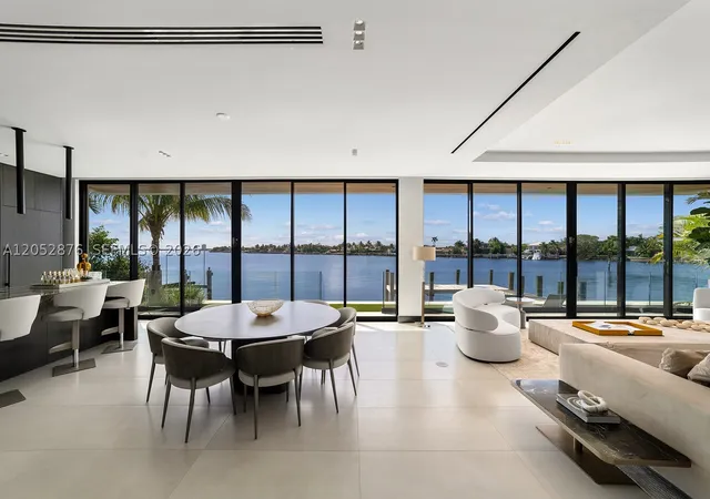 Photo 3 of Single family home for sale at 1141 N Biscayne Point Rd, Miami Beach, FL 33141 | MLS# A12052876 | Listing updated on 2026-09-05