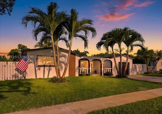 Photo 3 of Sale Pending at 5049 Sw 88th Ter, Cooper City, FL 33328 | MLS# A12053513 | Listing updated on 2026-09-11