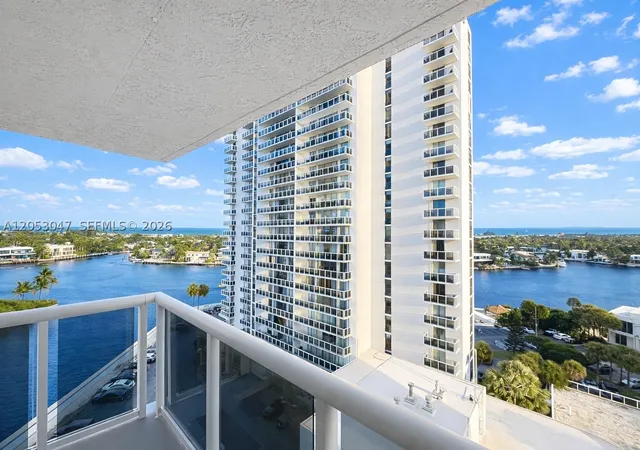 Photo 2 of Condo for sale at 20505 E Country Club Dr #1033, Miami, FL 33180 | MLS# A12053047 | Listing updated on 2026-09-23