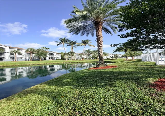 Photo 1 of Sale Pending at 2640 S University Dr #101, Davie, FL 33328 | MLS# A12053639 | Listing updated on 2026-09-14