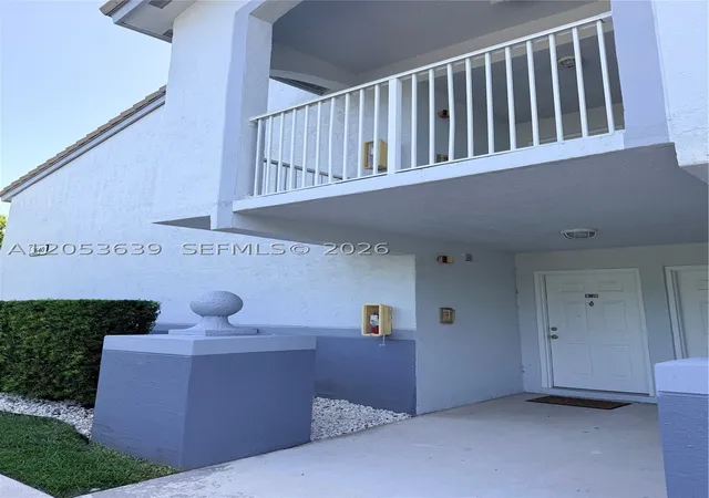 Photo 2 of Sale Pending at 2640 S University Dr #101, Davie, FL 33328 | MLS# A12053639 | Listing updated on 2026-09-14