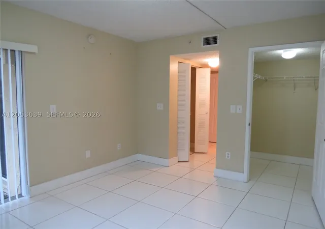 Photo 3 of Sale Pending at 2640 S University Dr #101, Davie, FL 33328 | MLS# A12053639 | Listing updated on 2026-09-14