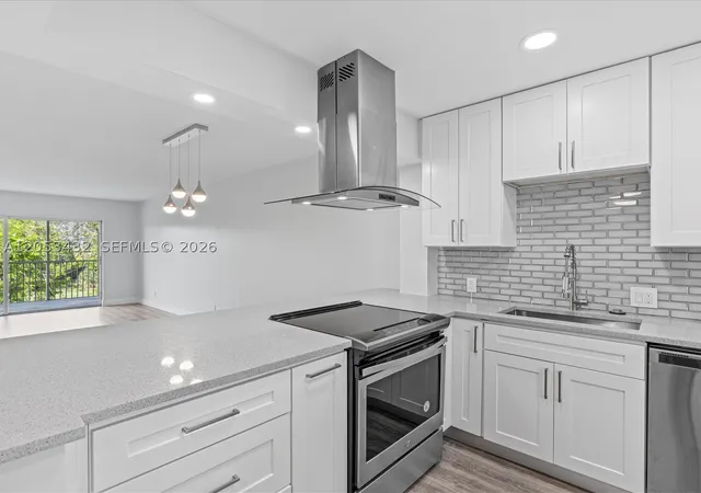 Photo 4 of Condo for sale at 3150 N Palm Aire Dr #406, Pompano Beach, FL 33069 | MLS# A12053432 | Listing updated on 2026-09-01