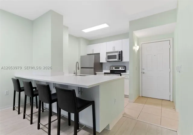 Photo 3 of Sale Pending at 2421 Ne 65Th St #217, Fort Lauderdale, FL 33308 | MLS# A12053979 | Listing updated on 2026-10-06