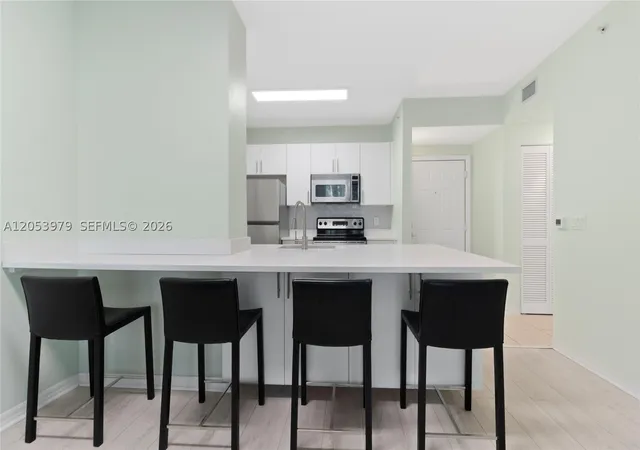 Photo 4 of Sale Pending at 2421 Ne 65Th St #217, Fort Lauderdale, FL 33308 | MLS# A12053979 | Listing updated on 2026-10-06